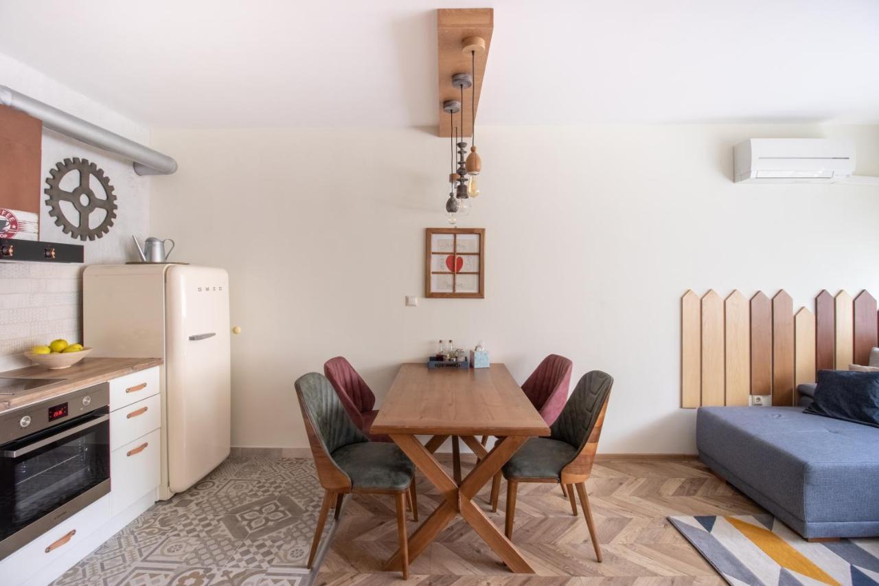 Apartment Soulful Warna